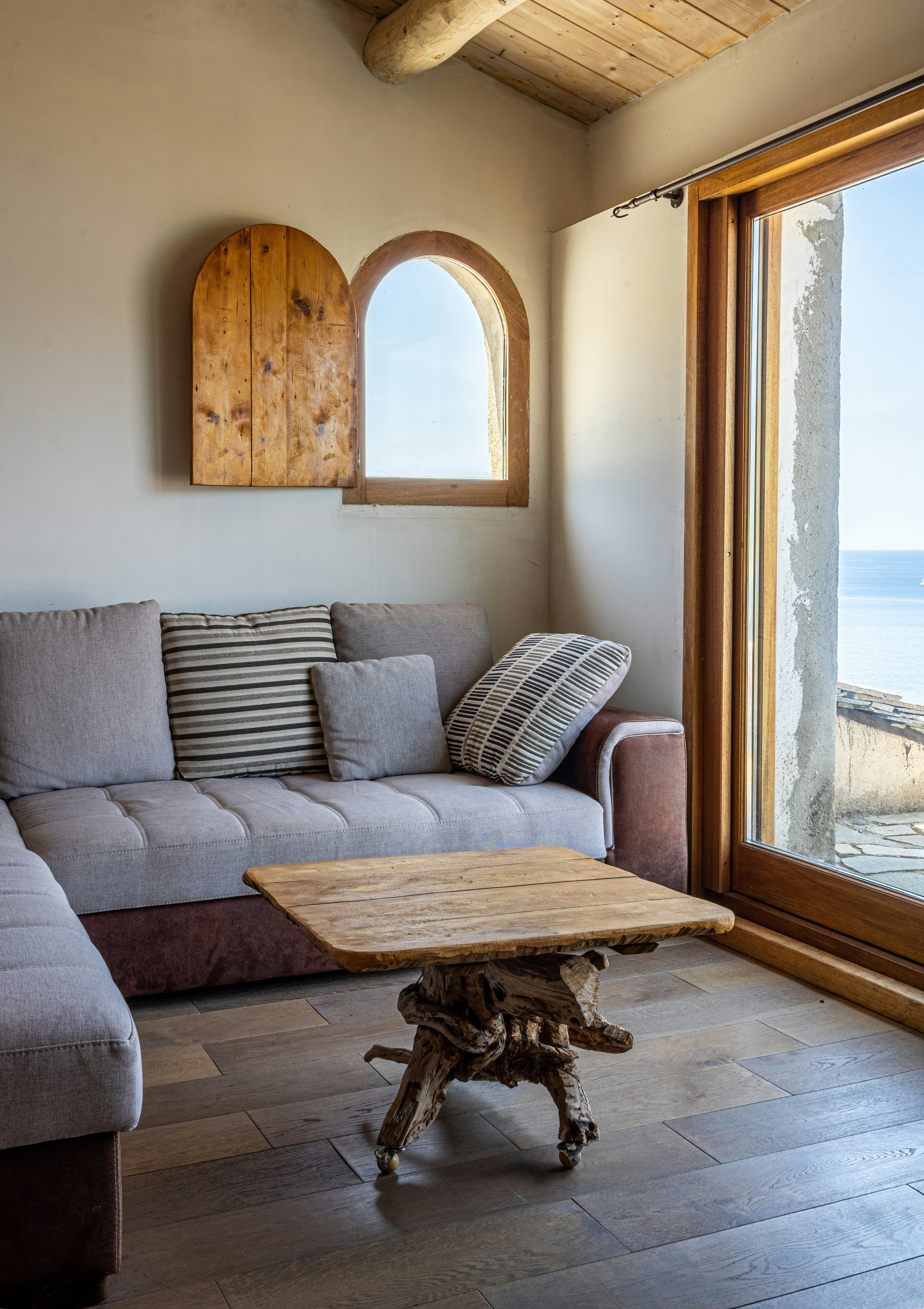 Heritage Furnishings